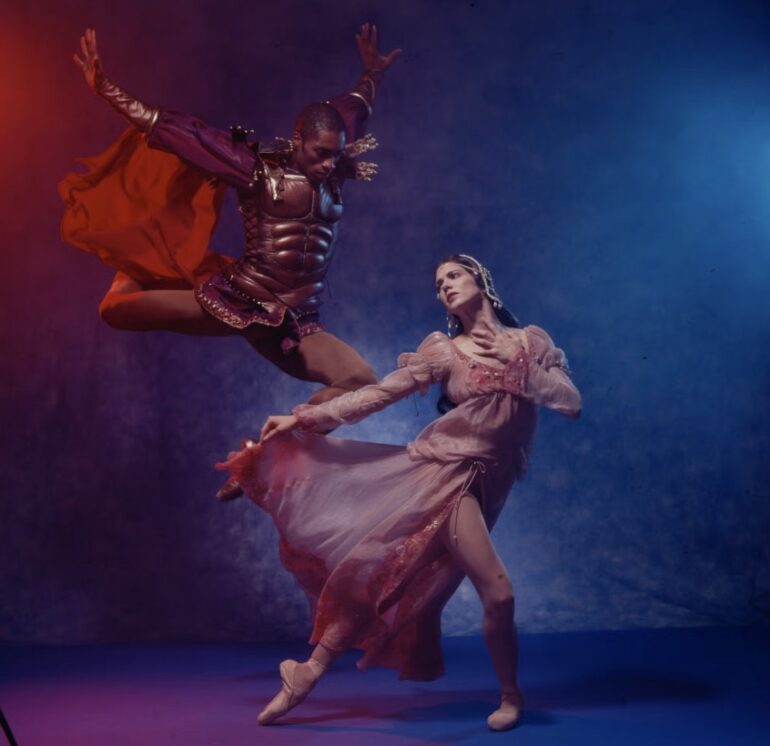 O Othello de Lar Lubovitch: Uma Reflexão Coreográfica sobre a Psique Humana no Guggenheim